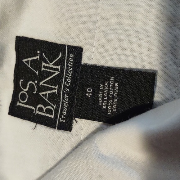 Jos A Bank Khaki Chino Style Men's Shorts - Picture 4 of 6